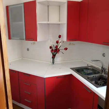 Zona Ospedale Civile Apartment